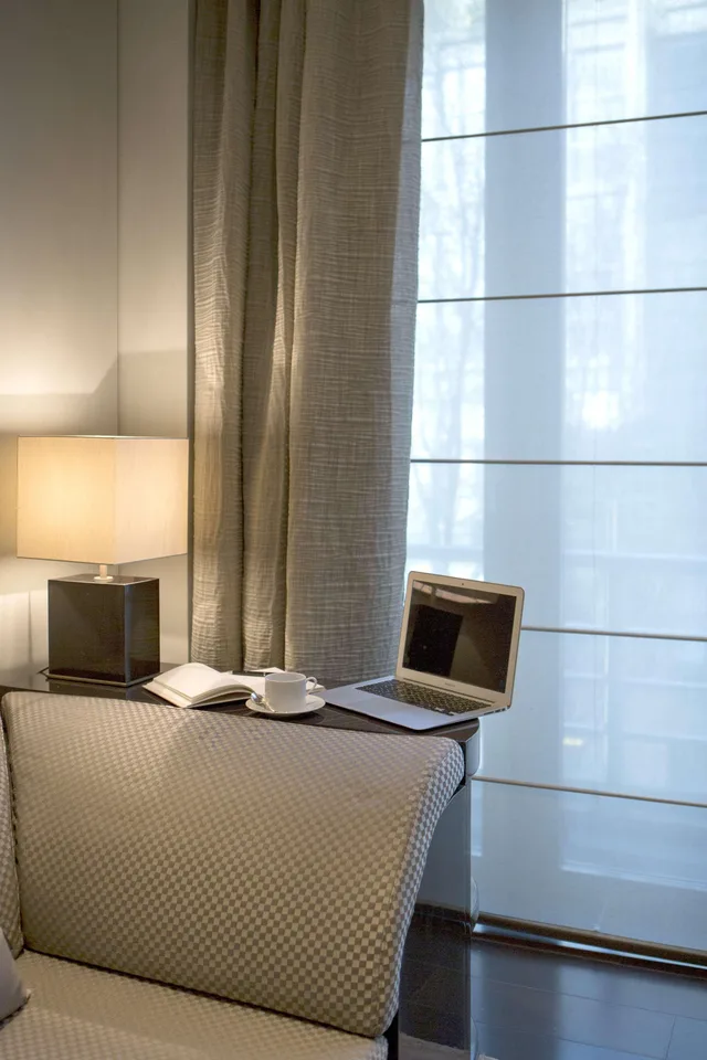 جناح جونيور بشرفة، Armani Hotel Milano 2/4