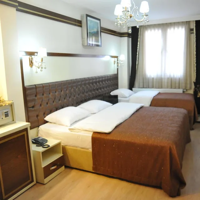 غرفة قياسية ثلاثية، GLORIA TIBI HOTEL 1/9