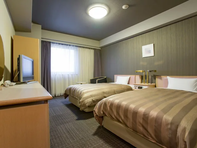 غرفة بسريرين منفصلين للمدخنين، Hotel Route Inn Tokyo Ikebukuro 2/10
