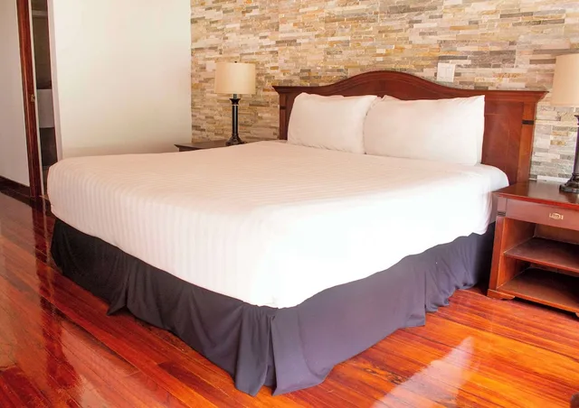 جناح بسرير كينج بشرفة، Hotel Bambito by Faranda Boutique, a member of Radisson Individuals 3/7
