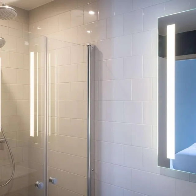 جناح بسرير كينج بإطلالة، Best Western 11BAUER Paris Saint-Ouen 9/9