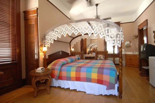 غرفة كلاسيكية بسرير كينج، Amsterdams Curry Mansion Inn 5/9