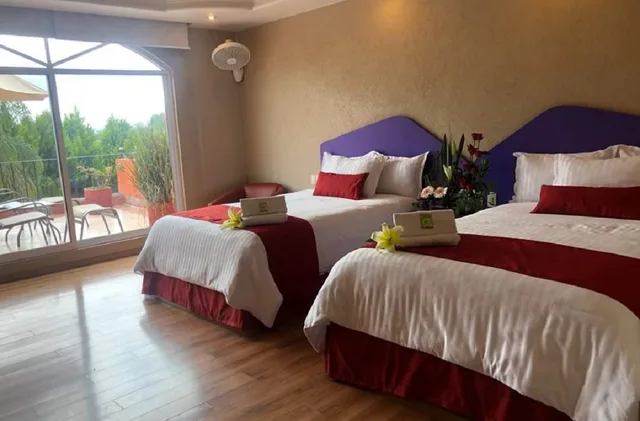 غرفة بسرير مزدوج بشرفة، Gs Quinto Sol De Teotihuacan 2/2