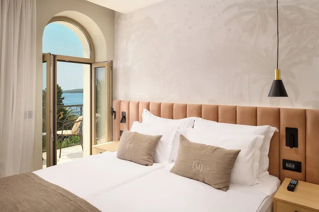 2 Bedrooms, Executive, Studio, Suite, Sea View, Balcony, Hotel Moeesy Blue Green Oasis Ex Croatia Hotel Hvar 2/5