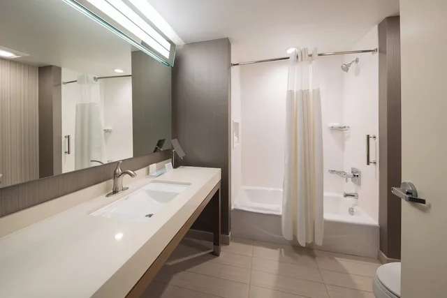 Suite, Multiple Beds, Accessible، Hotel Courtyard By Marriott Russellville 2/2