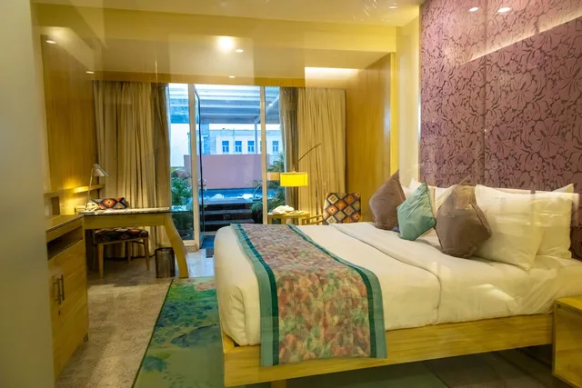 Room, King Bed, Plunge Pool, Bathtub، Royal Orchid Jaipur 5/10