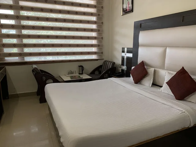 Super, Deluxe, Balcony, Hotel Citi Heights 1/3