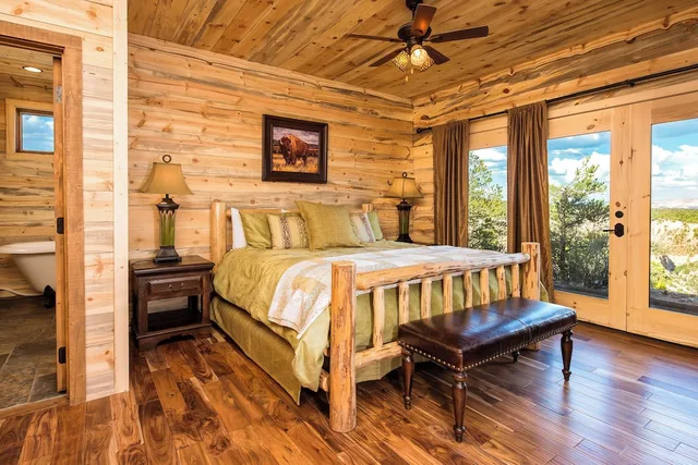 Lodge, 2 King Beds, 2 Bunk Beds، Zion Mountain Ranch 1/3