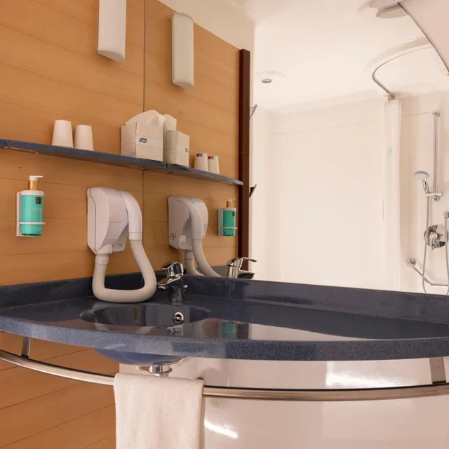 جناح سوبيريور بسرير كوين بشرفة، Novotel Suites Marseille Centre Euromed 8/8
