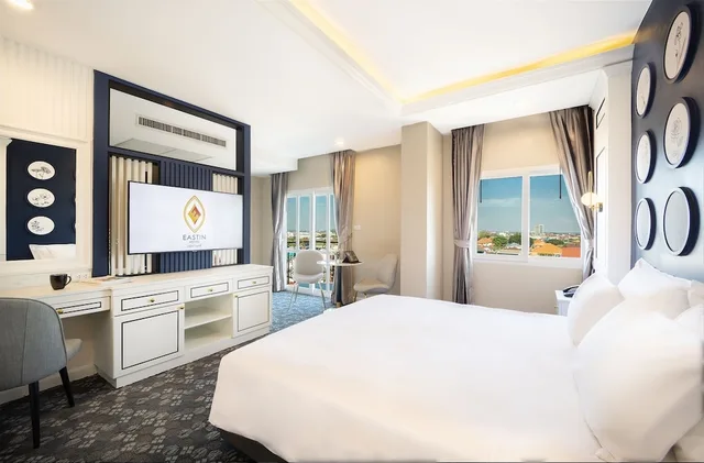 غرفة ديلوكس بإطلالة على المدينة بشرفة، Eastin Hotel Vientiane 2/7