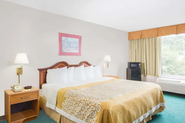 غرفة بسرير كينج، Days Inn By Wyndham Cambridge 7/10