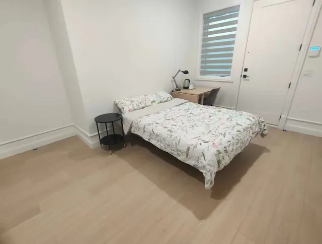 غرفة إليت بسرير كوين، Vancouver-Beijing Bed and Breakfast 7/10