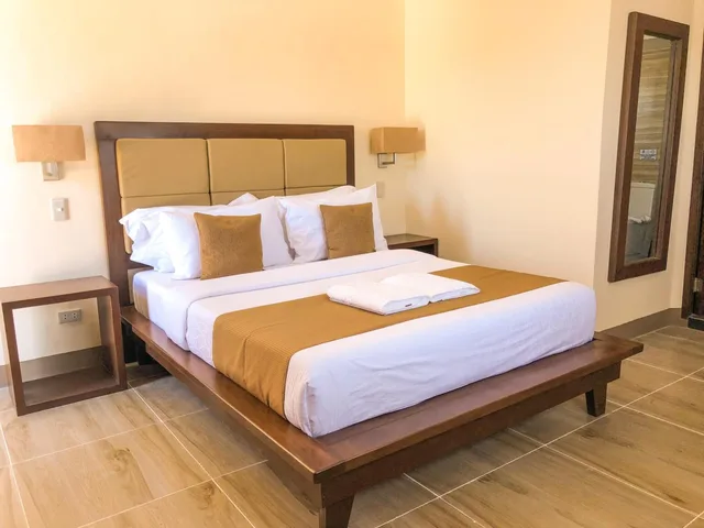 غرفة بسرير كوين، The Piccolo Hotel Of Boracay 3/7