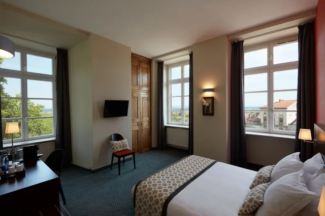 غرفة بريميوم بسرير كوين، Qualys Hotel Val Vignes 1/5