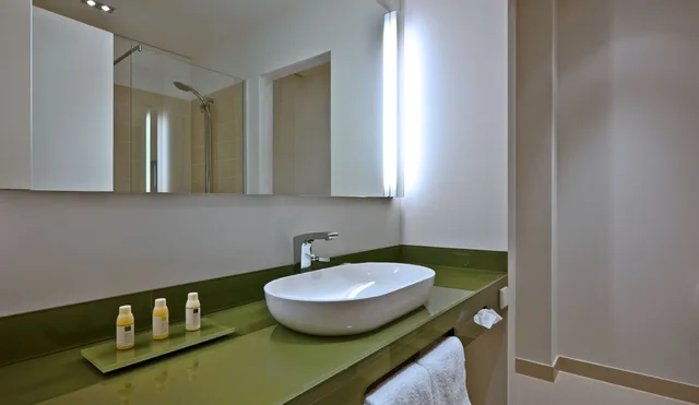 غرفة كومفورت بسريرين منفصلين، COSMO Hotel Berlin Mitte 4/4