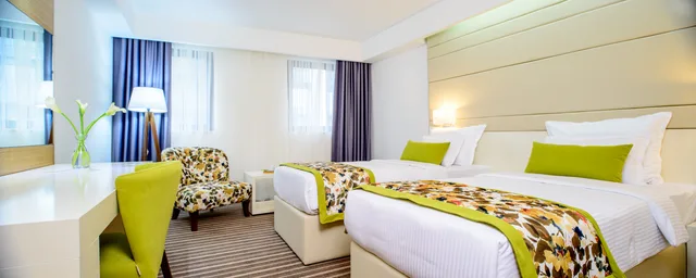 غرفة مزدوجة قياسية بسريرين منفصلين، Festival Hotel Sarajevo 1/1