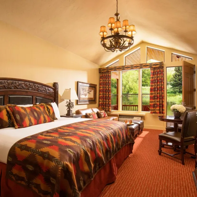 Cabin, King Bed, Creek Side، Rustic Inn at Jackson Hole 1/2