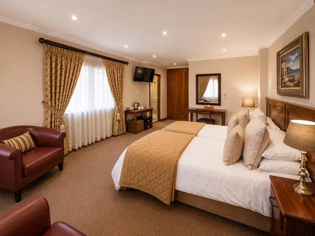غرفة بسرير مزدوج في الطابق الأرضي، Sunward Park Guesthouse 1/1