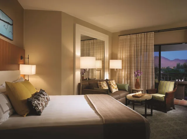 Premium, Deluxe, King Bed, Pool View, Balcony or Patio, Large، Fairmont Scottsdale Princess 2/10