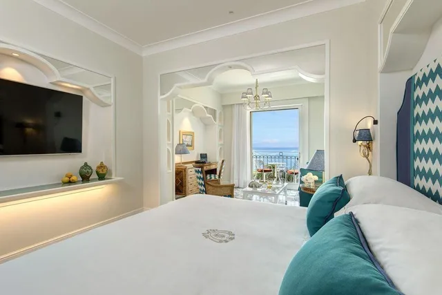 Sorrento, Suite, Sea View, Balcony، Grand Hotel Ambasciatori 1/1