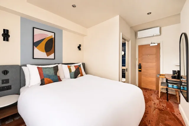 غرفة قياسية بسرير مزدوج، London Bloomsbury Square Hotel 1/6