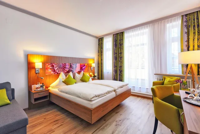 غرفة بسرير كينج، HOTEL SONNENGARTEN 4/4