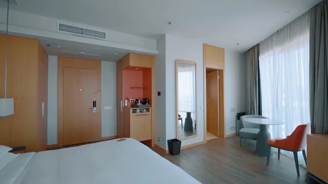 غرفة بسرير مزدوج بإطلالة على المتنزه، Rixos Premium Dubrovnik 1/6