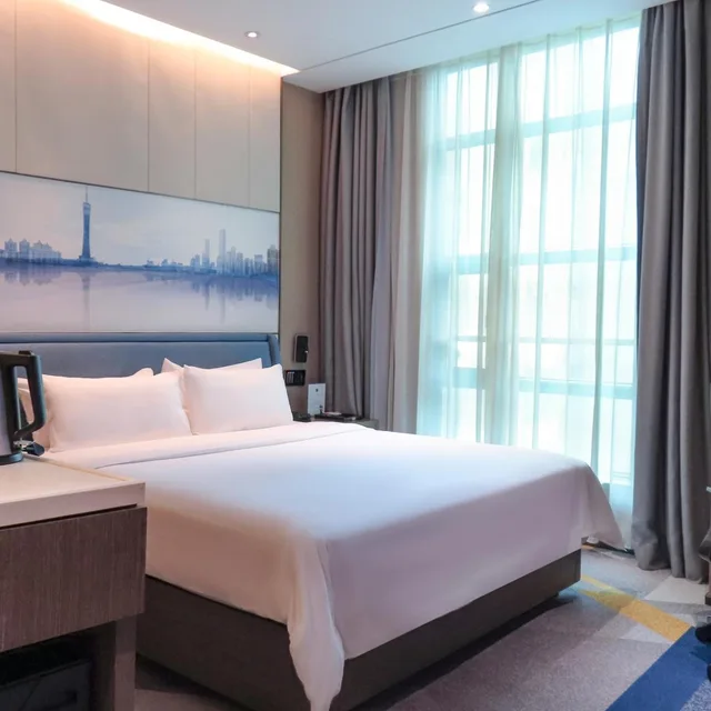 غرفة كومفورت بسرير كينج، Hampton by Hilton Guangzhou Tianhe Sports Center 3/8