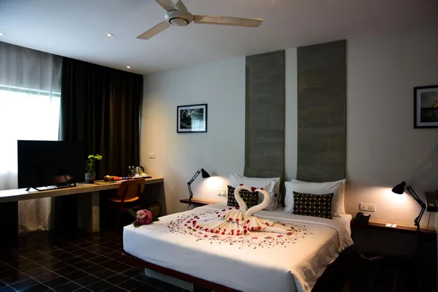 جناح ديلوكس بسرير كينج، Hillocks Hotel Spa 4/10