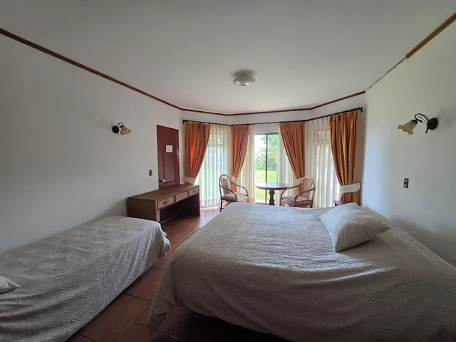غرفة سوبيريور بسرير كينج بإطلالة على البحر، Hotel Victoria 1/10