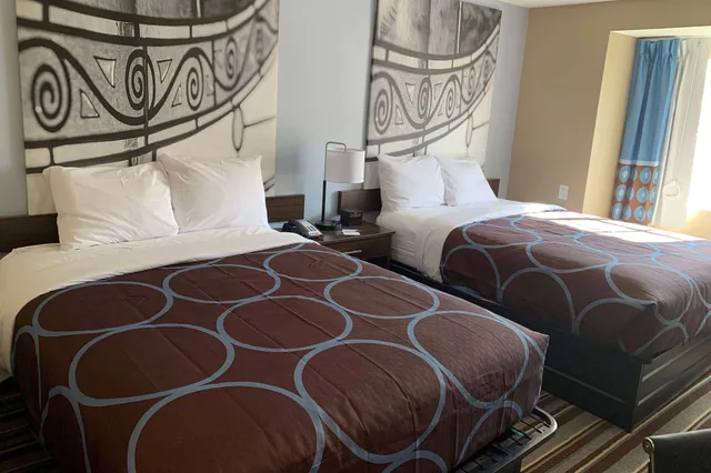 Basic, 2 Queen Beds, Super 8 by Wyndham Joliet 7/10
