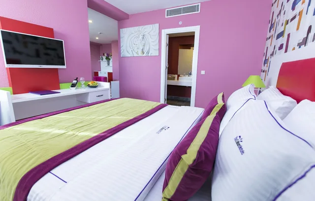 جناح جونيور بسرير مزدوج مع أريكة، Mayi Hotel 2/6