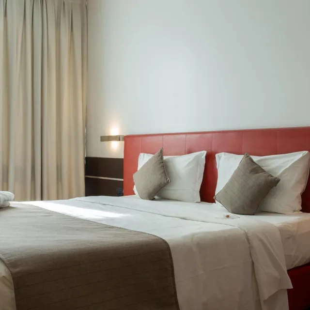 غرفة ديلوكس بسرير مزدوج أو سريرين منفصلين، Euro Hotel Residence 1/7