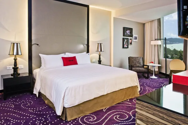 Gold, Suite, King Bed، Hard Rock Hotel Pattaya 3/7