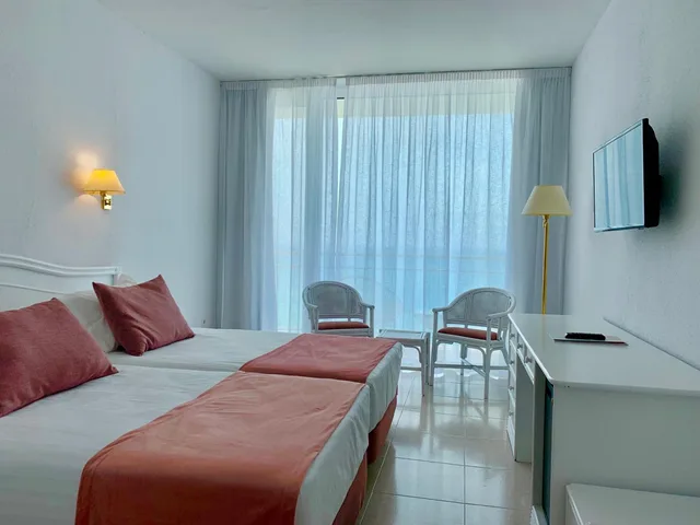غرفة بانورامية كلاسيكية بسرير مزدوج، Hotel Aromar 4/10
