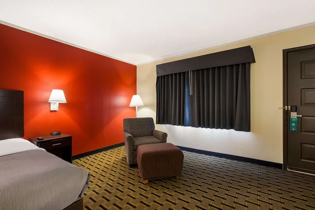 غرفة قياسية بسرير كينج، Quality Inn & Suites Millville 3/5