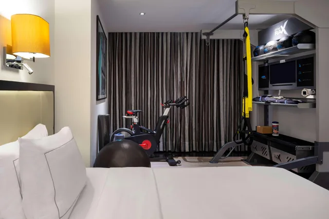 غرفة قياسية بسريرين منفصلين، Doubletree By Hilton Guadalajara Centro Historico 5/5