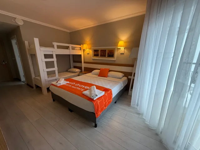 غرفة قياسية ثلاثية، Get Enjoy Hotels 7/10