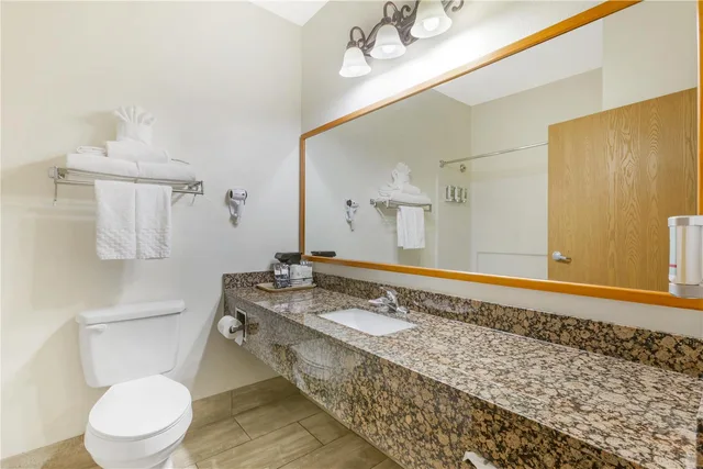 غرفة بسريرين كوين بإطلالة على المسبح، Best Western Gold Canyon Inn & Suites 3/3