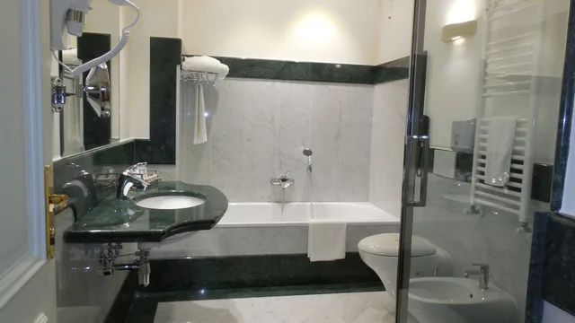 غرفة ديلوكس ثلاثية بسرير كوين وسرير فردي، Hotel Marechiaro 3/3