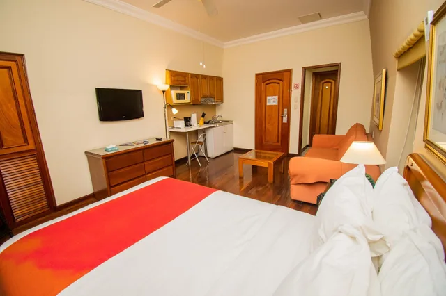 جناح ديلوكس، HOTEL SAN CARLOS 4/10
