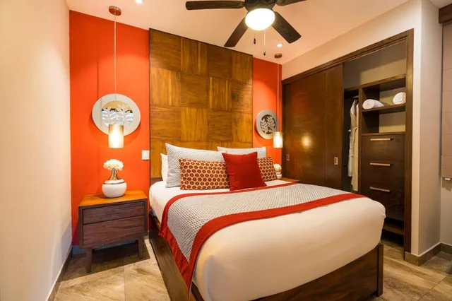 2 Bedrooms, King and Queen Bed, Romantic Zone، Resorts By Pinnacle 220 2/4