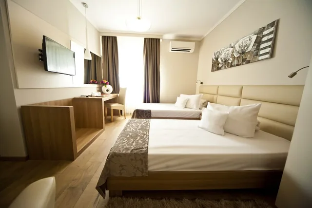 غرفة بسريرين منفصلين، Hotel Confort 1/7