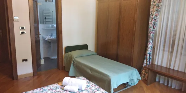 غرفة سوبيريور بسرير كوين، Villa Raffaello Park Hotel 2/7