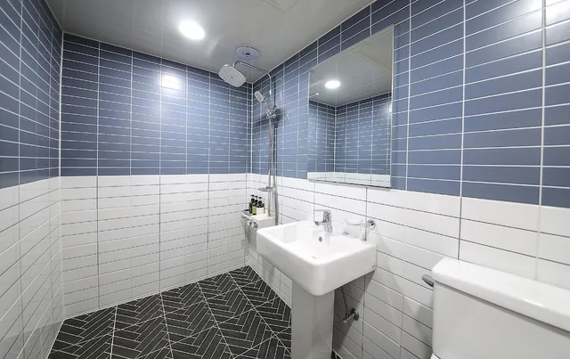 غرفة عائلية ثلاثية بسريرين مزدوجين بإطلالة على المدينة، Heimishi Hotel Tongyeong 2/2