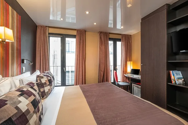 غرفة سوبيريور بسرير مزدوج، Hotel the Originals Du Vieux Saule Paris Le Maraism Ex Hotel Du Vieux Saule 5/10