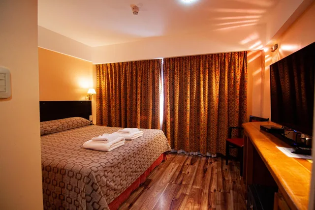 غرفة سوبيريور بسرير كوين، VILLA BRESCIA HOTEL 1/8