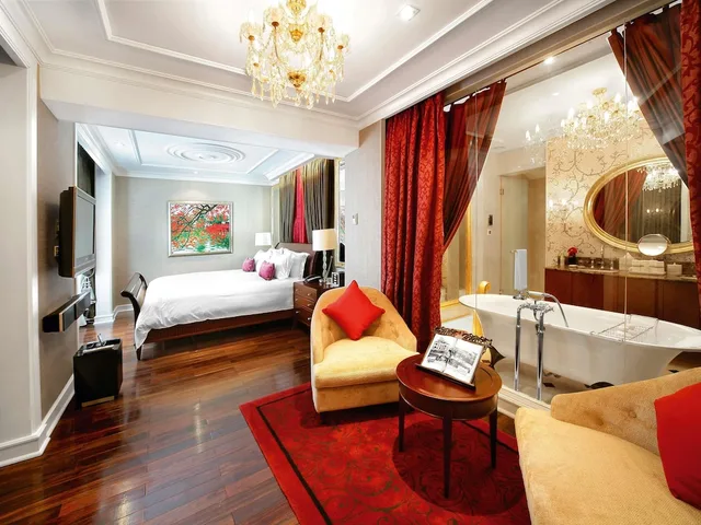Grand, Prestige, Suite, King Bed, Opera Wing، Sofitel Legend Metropole Hanoi Hotel 3/6