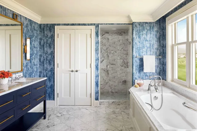 جناح سيغنتشر بسرير كينج بإطلالة على البحر بغرفة نوم واحدة، The Ritz Carlton Half Moon Bay 7/10