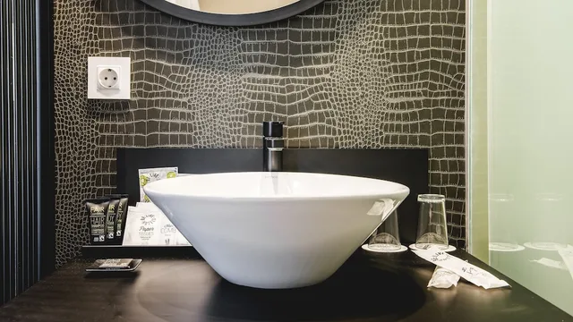 جناح جونيور بسرير كينج بإطلالة على البحر، Be Live Adults Only La Cala Boutique 3/3